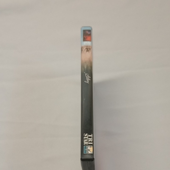 Glory DVD in Black Case Tested - Picture 5 of 5